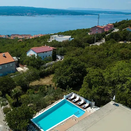 Stunning Home In Crikvenica Ferienhaus
